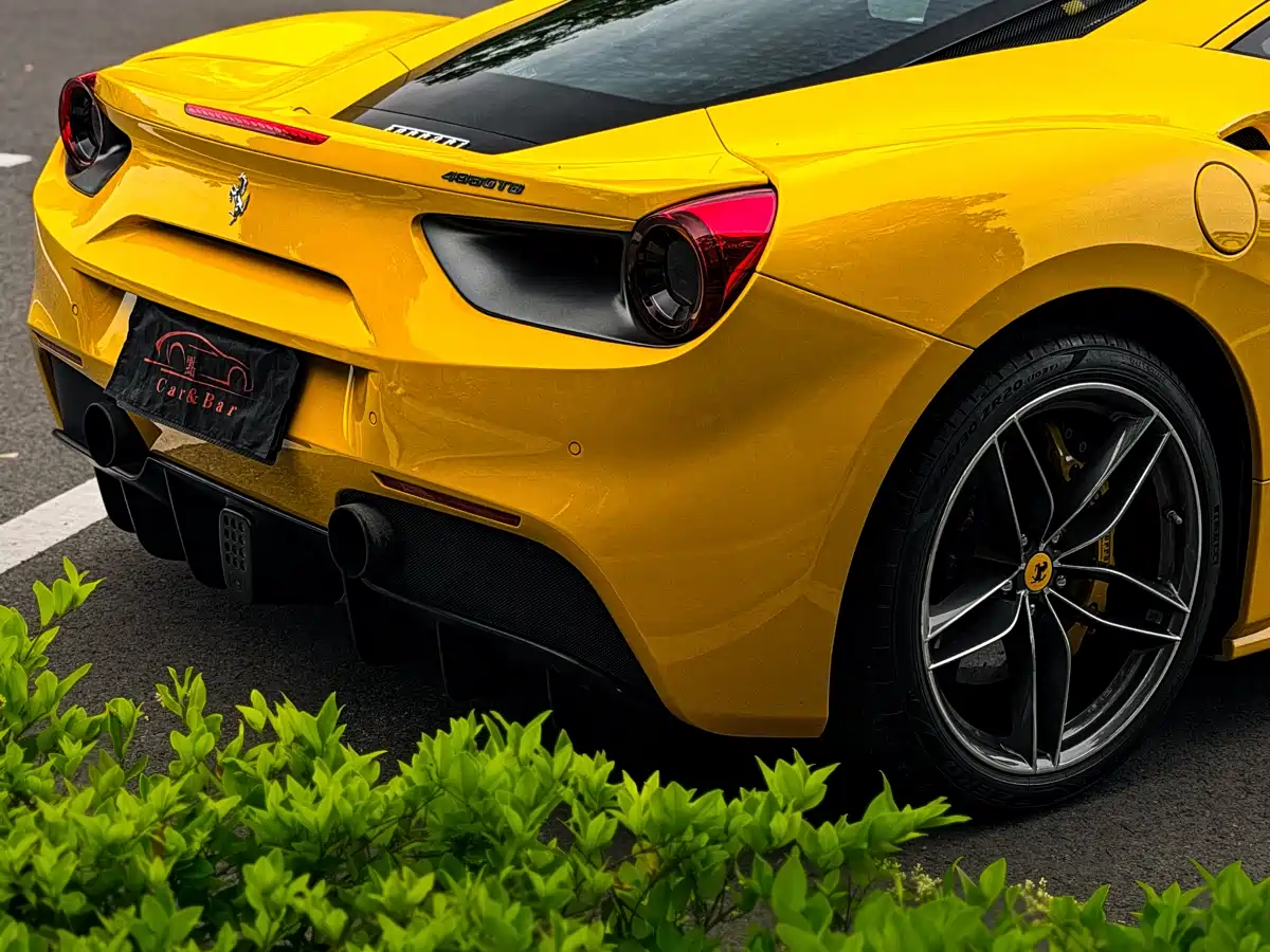 Ferrari 488 2015 488 GTB фото 30