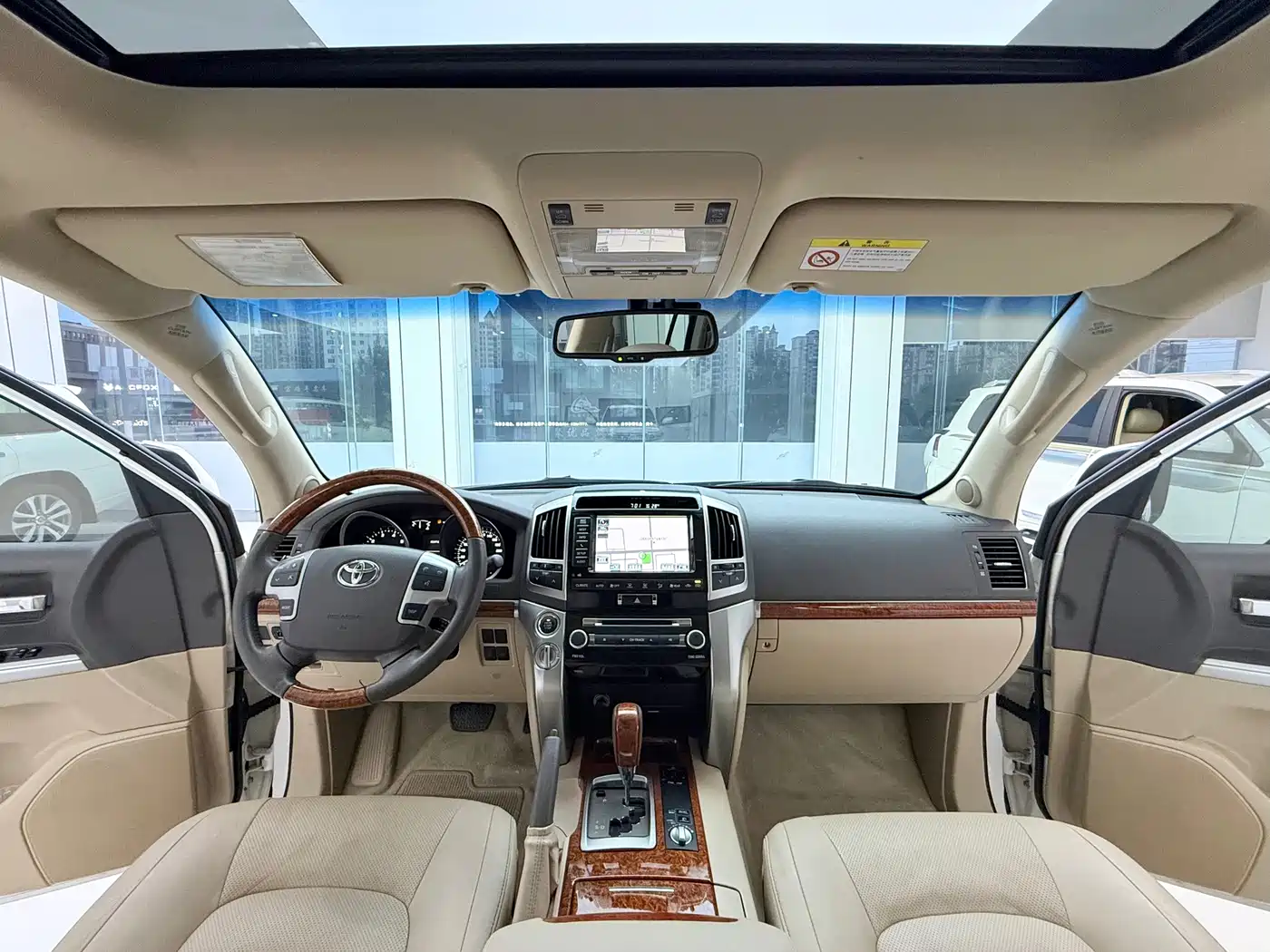 Toyota Land Cruiser 2012 4.6L Automatic VX-R фото 12