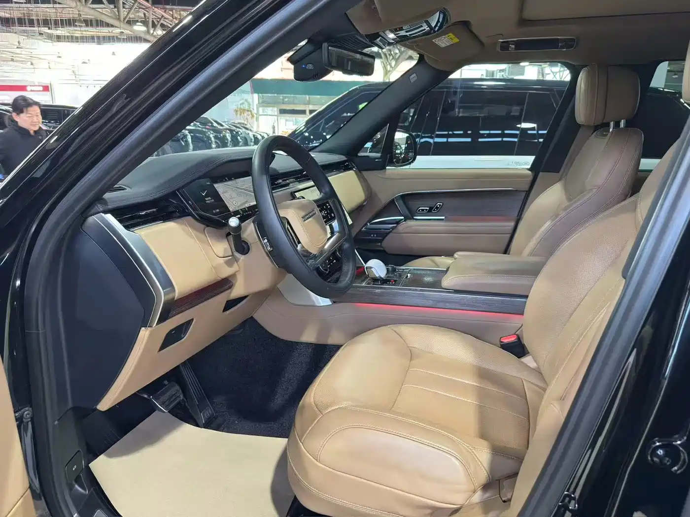 Land Rover Range Rover 2023 2023 3.0 L6 360PS Golden Age Edition