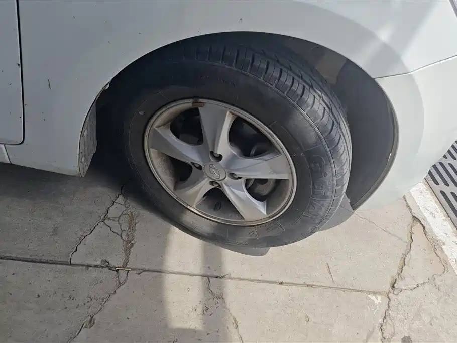 Hyundai Verna 2014 1.4L Automatic Smart GLS фото 6