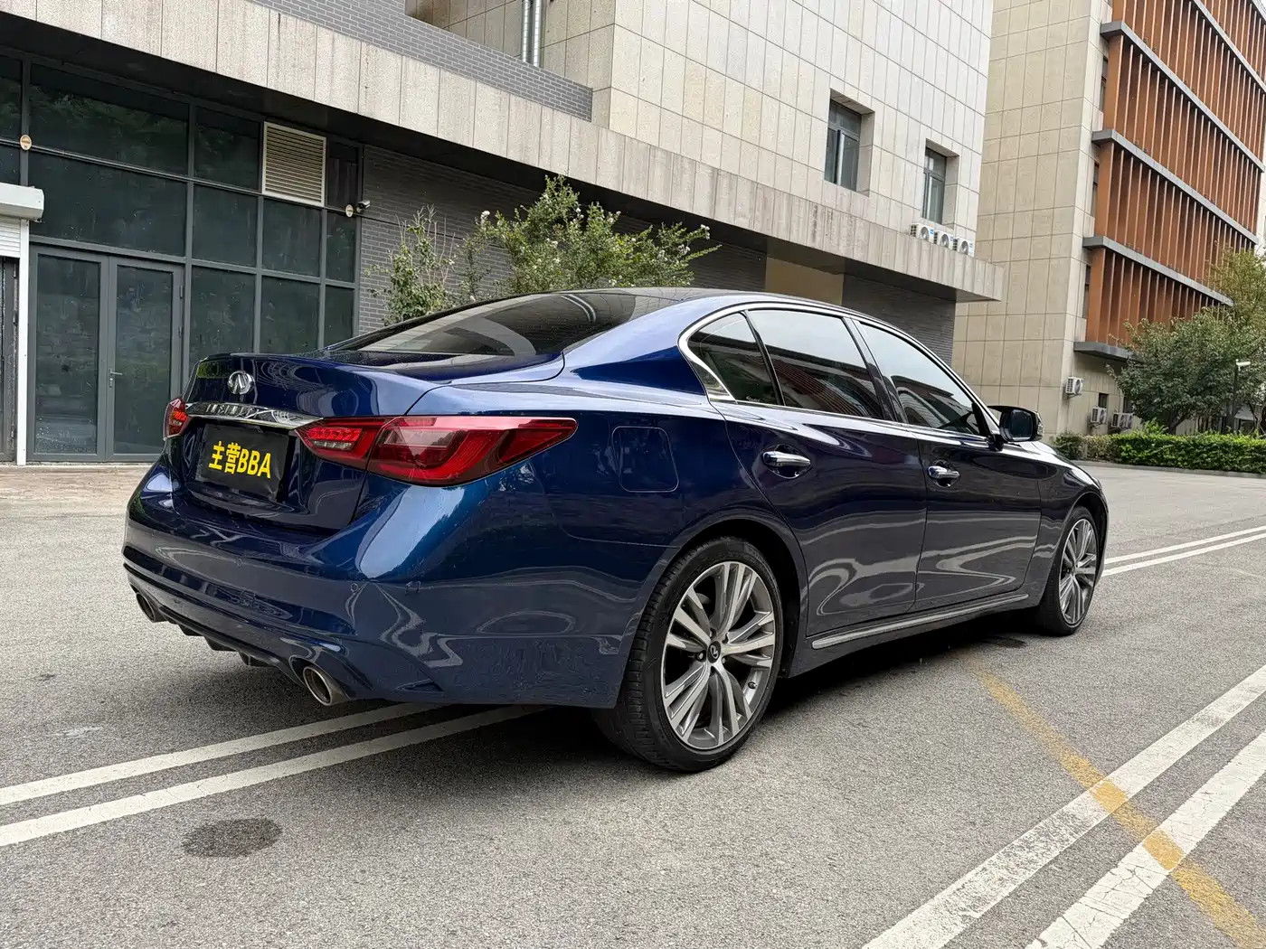 Infiniti Q50L 2019 2018 2.0T Comfort (China VI)