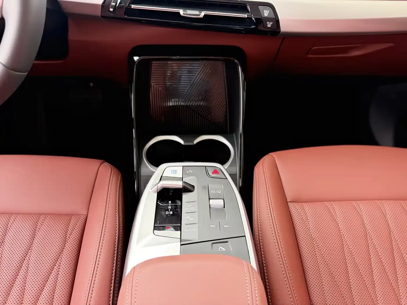 BMW iX1 2026 2026 eDrive25L M Sport Package