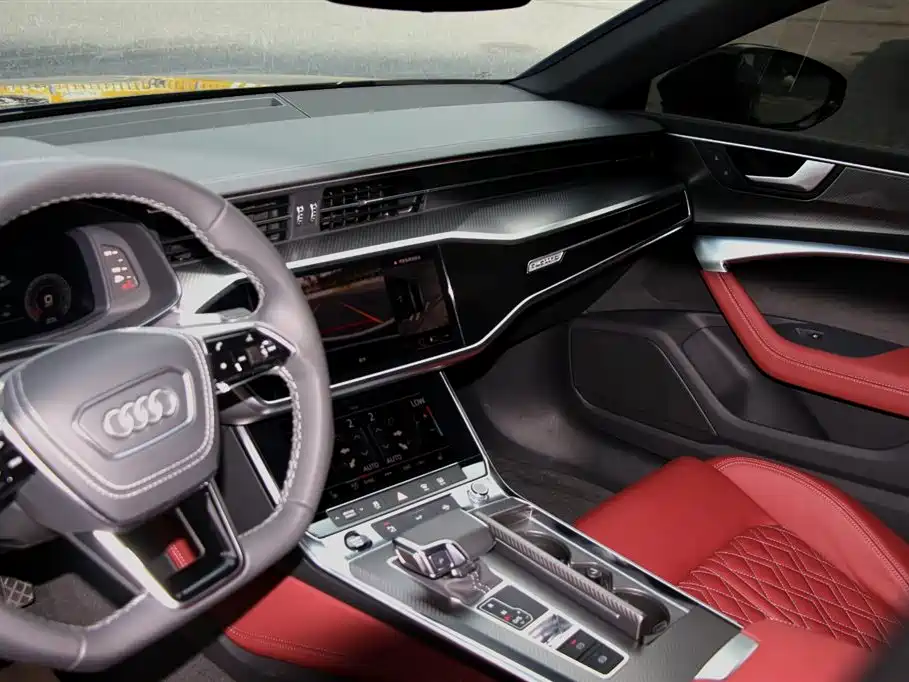 Audi A7L 2024 45 TFSI quattro S-line Black Warrior Edition фото 7