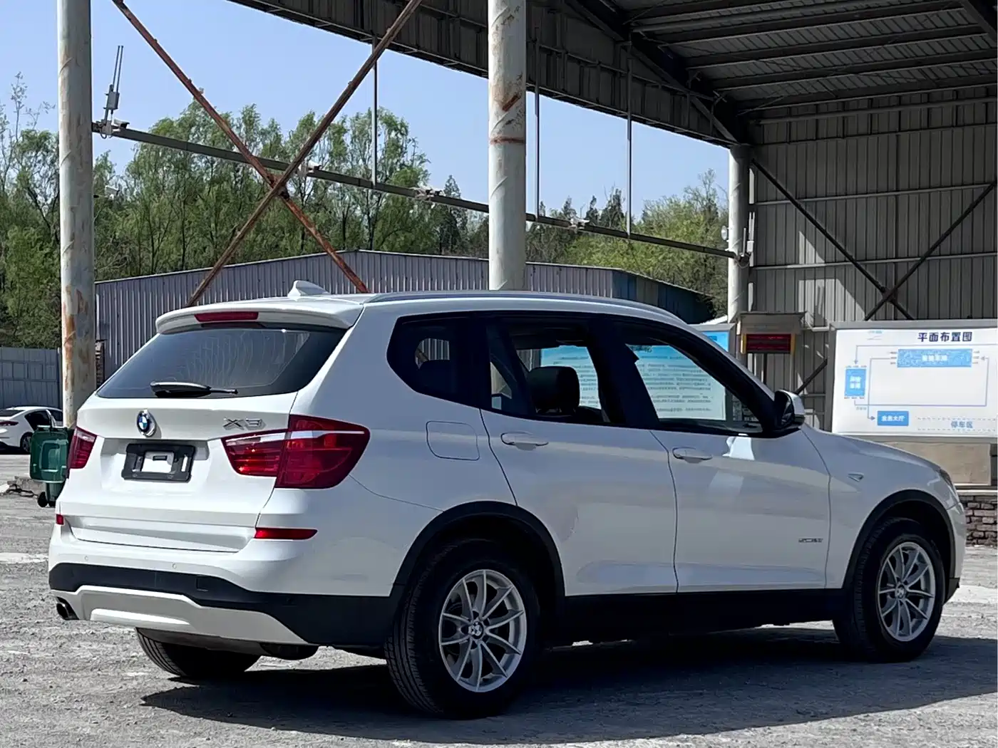 BMW X3 (Import) 2017 2016 sDrive20i