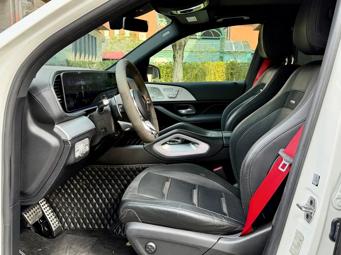 Photo 12 - Mercedes-Benz GLE AMG