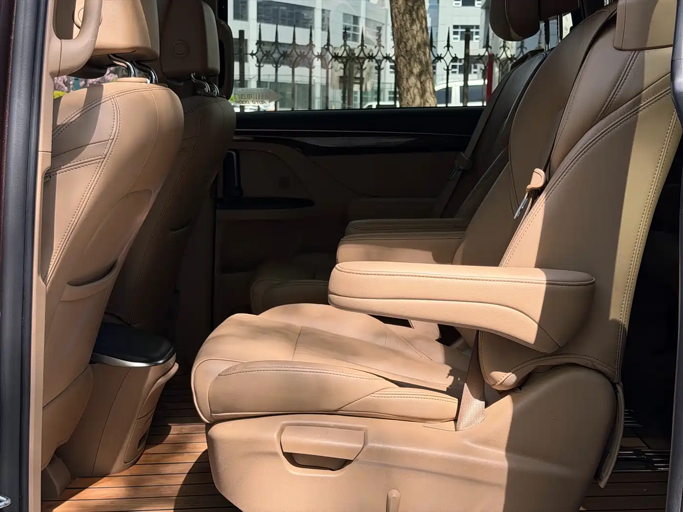 Buick GL8 2017 ES 28T Premium China V фото 11