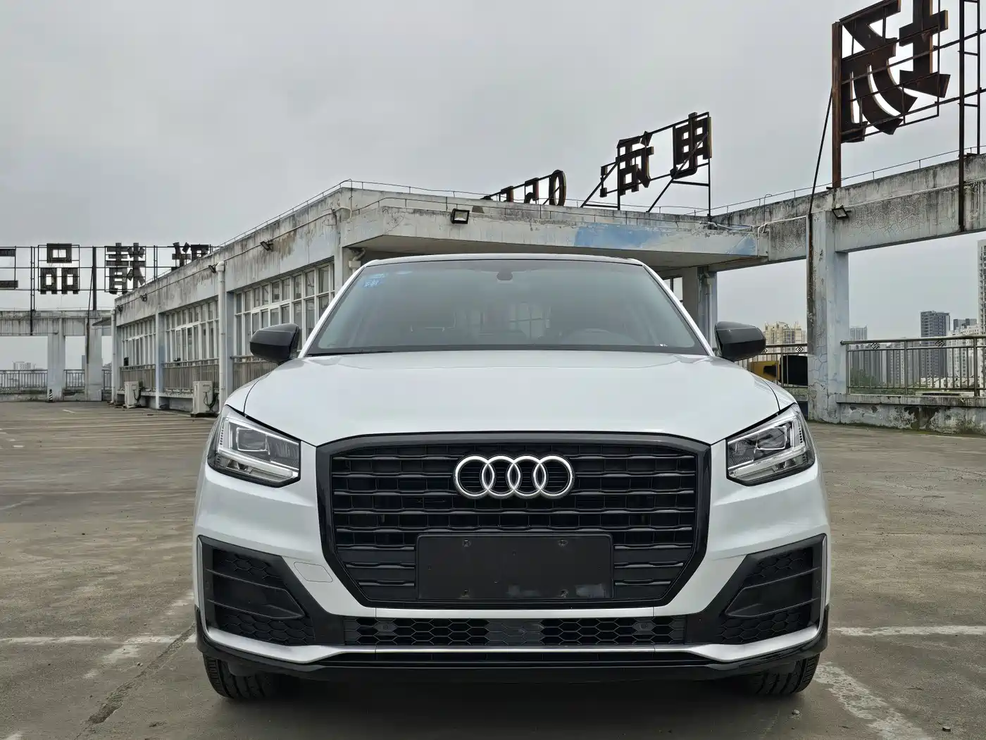 Audi Q2L 2018 35 TFSI Fashion Dynamic China VI фото 2