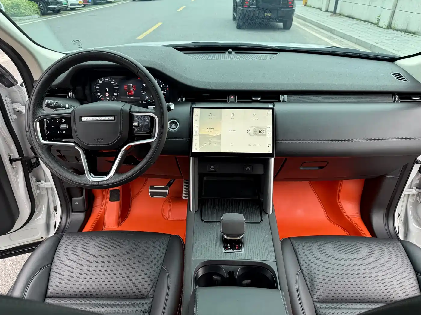 LAND ROVER DISCOVER SPORTS