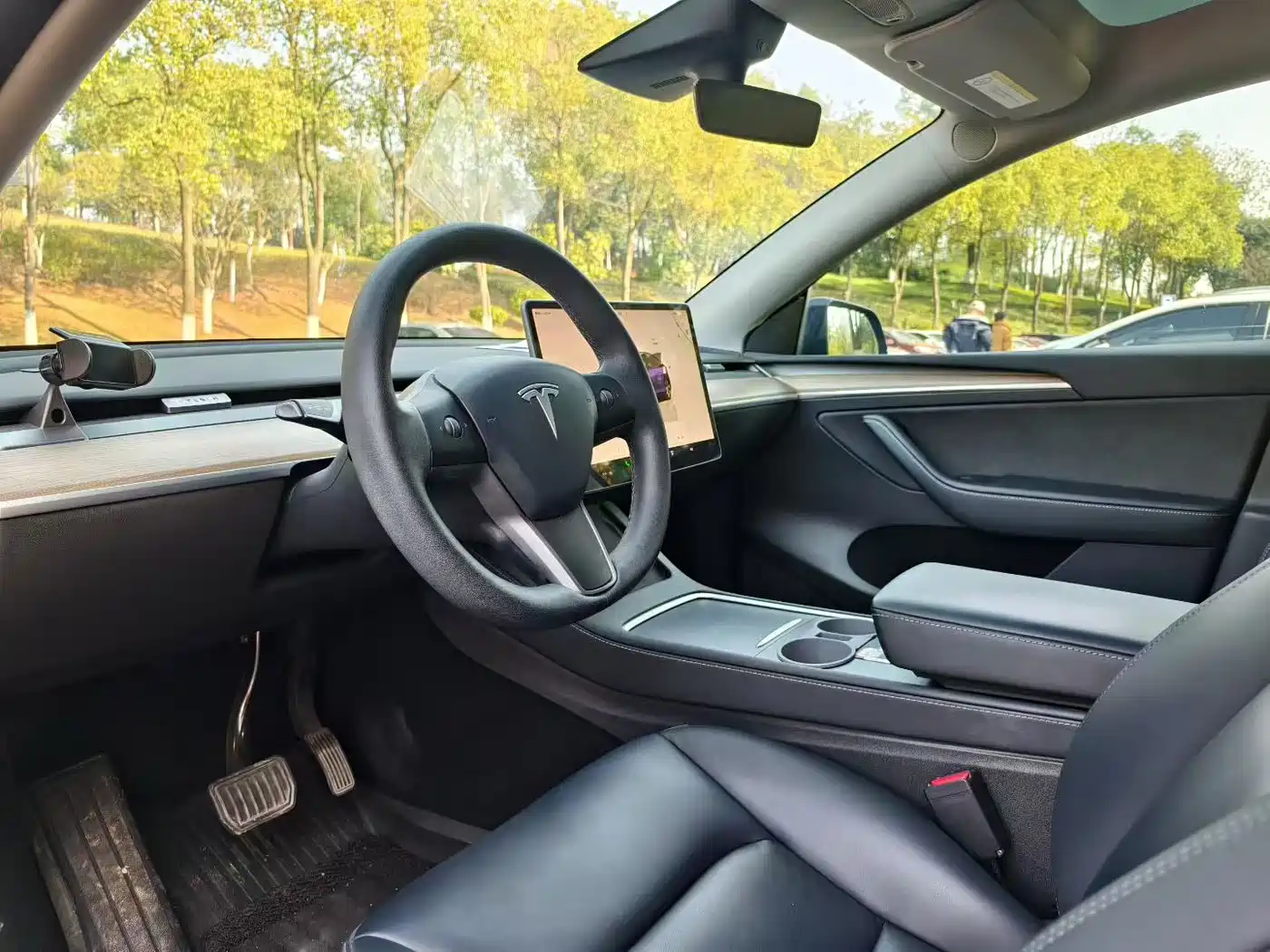 Фото 4 - Tesla Model Y