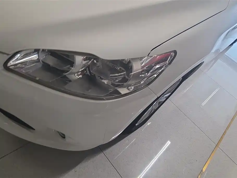 Peugeot 301 2014 1.6L Automatic Comfort Edition фото 5