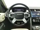 Photo 11 - Land Rover Discovery