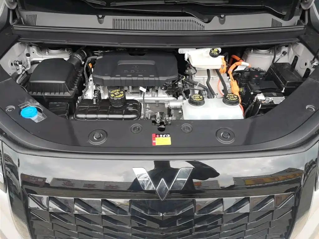 Wuling Motors Xingguang 730 New Energy 2025 2025 Model Plug-in Hybrid Base Version