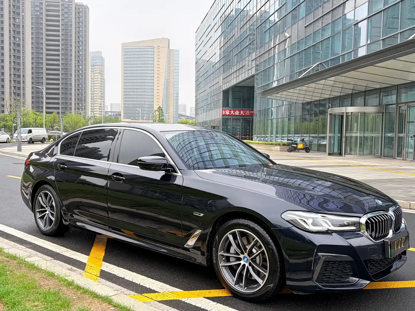 BMW 5 SERIES NEW ENERGY