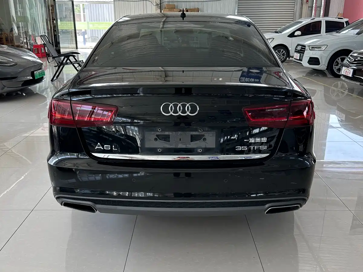 Audi A6L 2018 30th Anniversary 35 TFSI Fashion фото 9