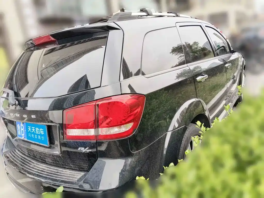Dodge Journey 2015 2013 Model 2.4L 2WD Premium Edition