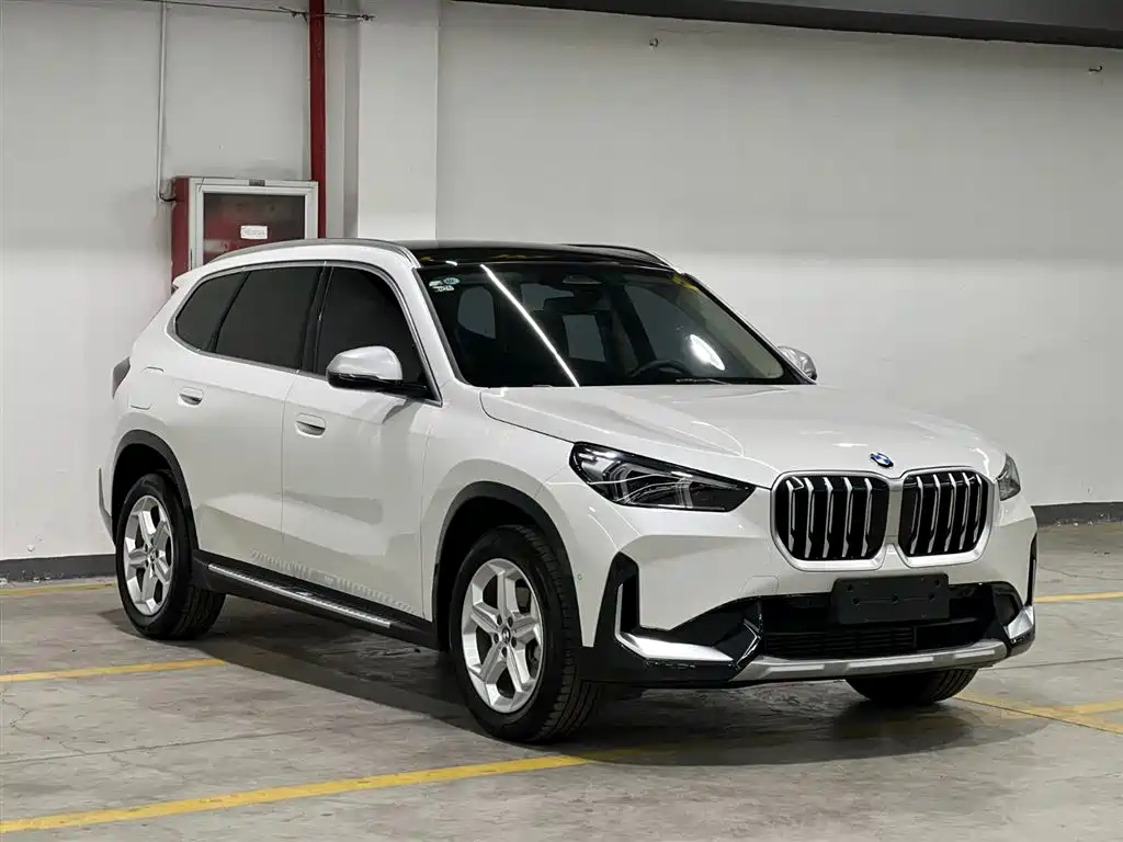 BMW X1 2023 sDrive20Li X Design Package фото 3