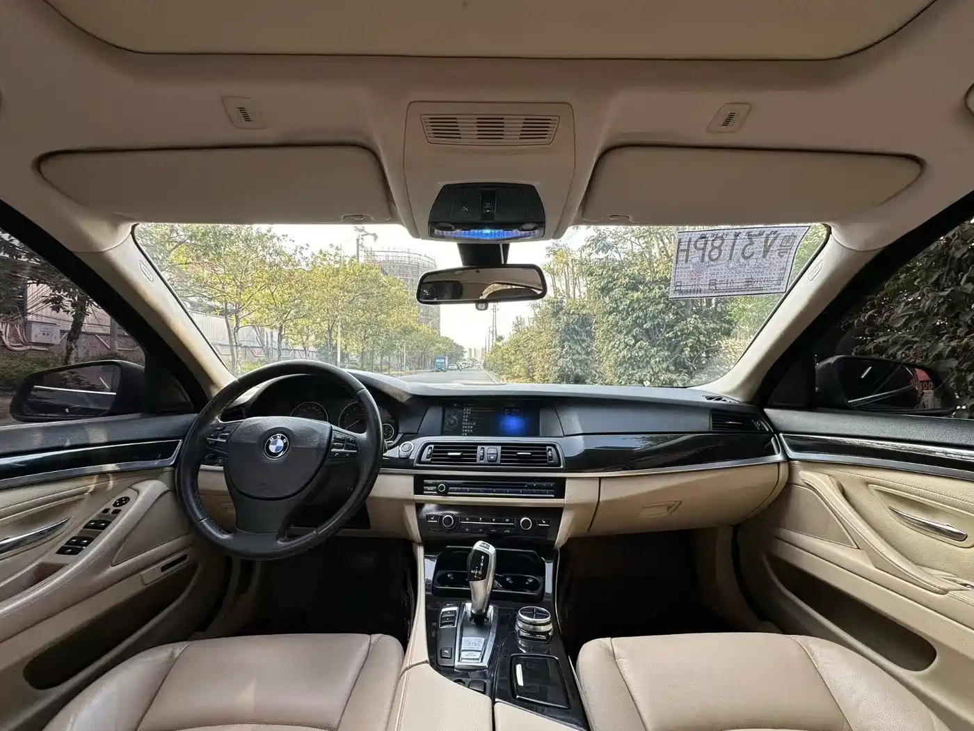 BMW 5 Series 2013 525Li Luxury фото 9