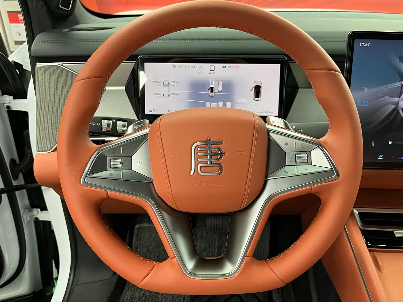 BYD Tang L 2025 DM 200KM AWD LiDAR Flagship фото 14