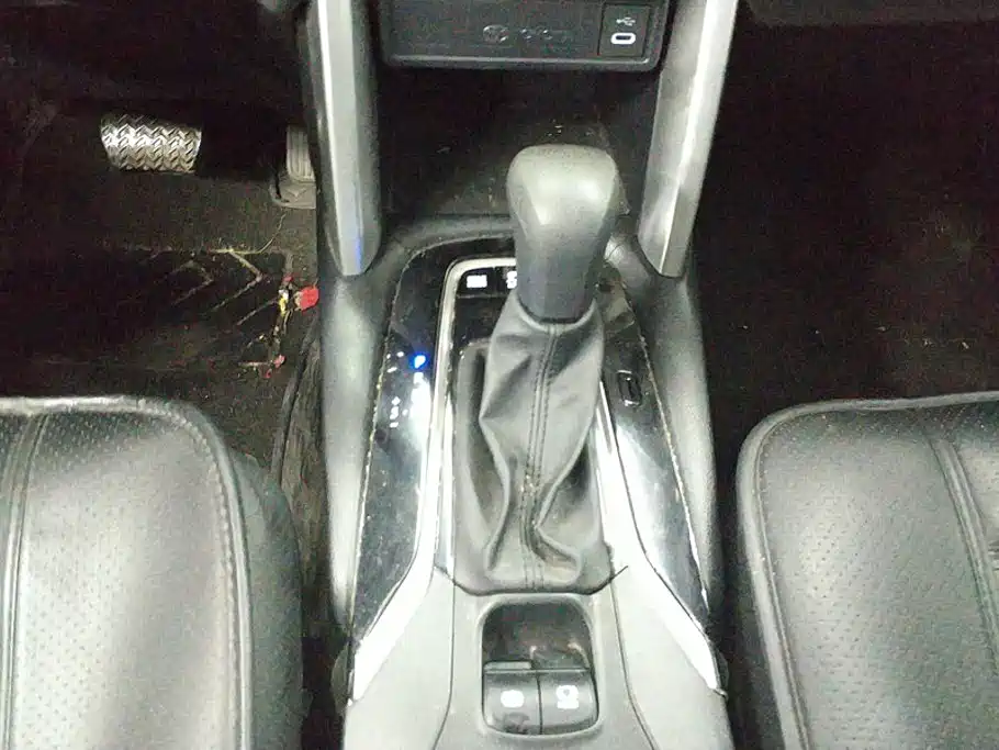 Toyota Corolla Cross 2024 2023 Hybrid 2.0L Pioneer Edition