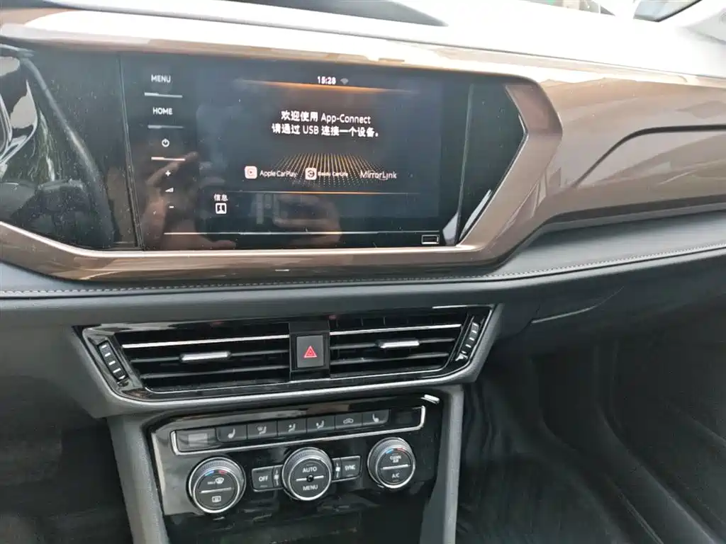 Volkswagen Tharu 2020 330TSI 4WD Luxury Edition China VI фото 13