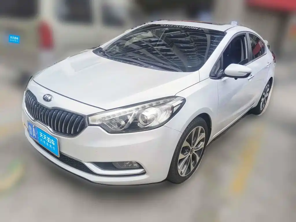 Photo 1 - Kia K3