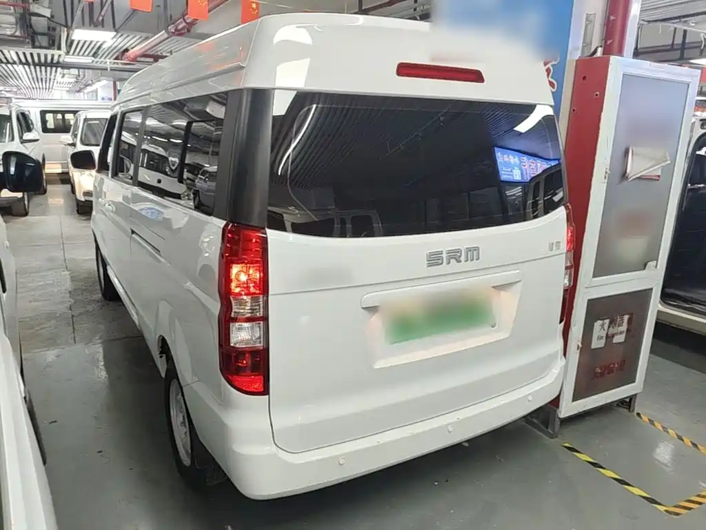 SRM Xinyuan Good Luck 2026 2025 Voyage Edition BYD 42.3kWh 305km 6-seater