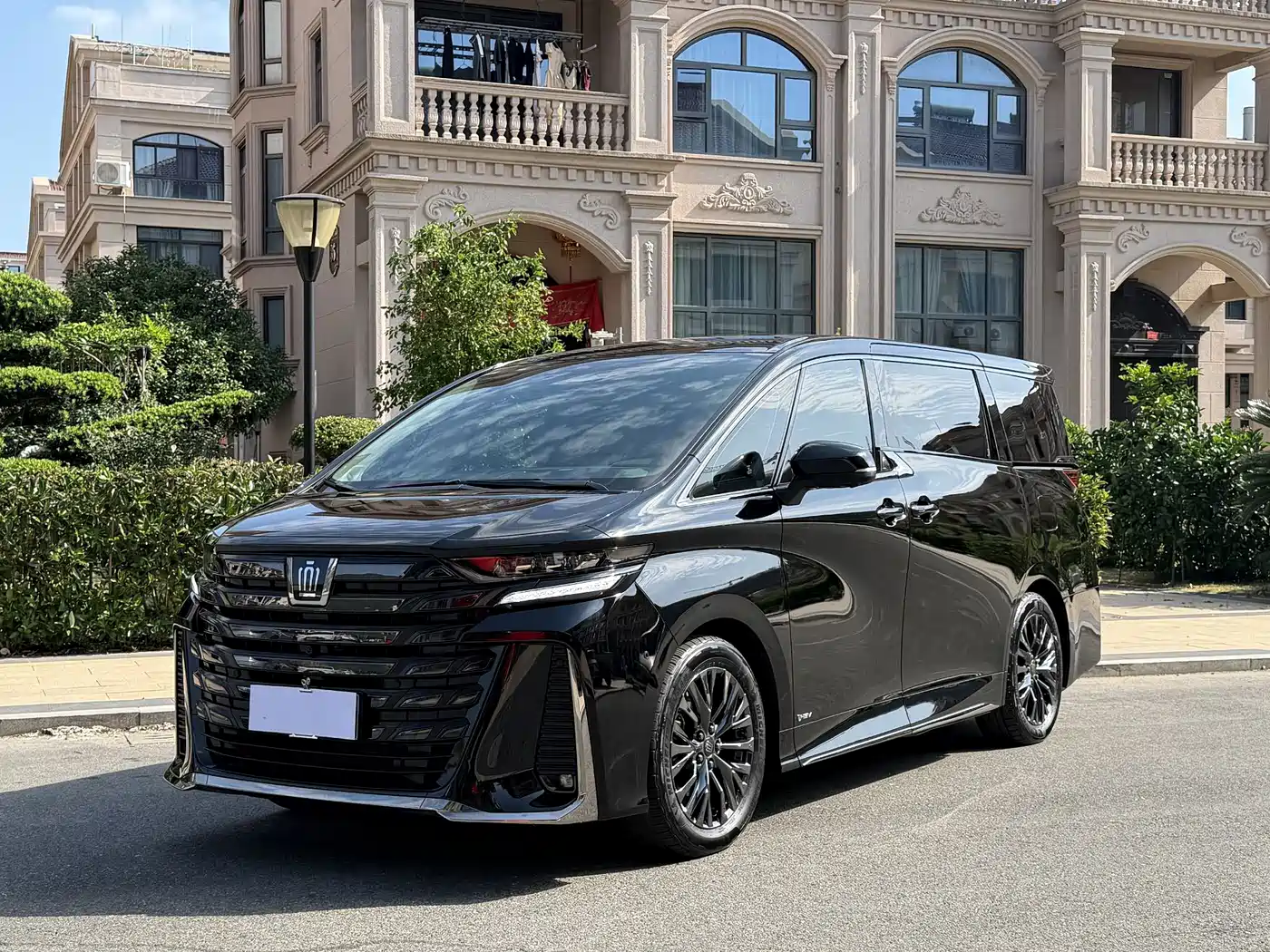 Toyota Vellfire 2026 2025 Crown Hybrid 2.5L Ink Gold Edition