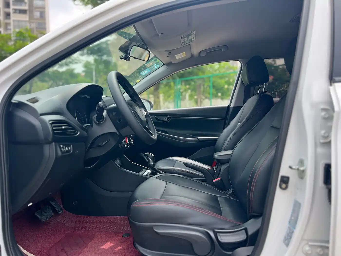 Hyundai Elantra 2018 1.6L Automatic Pleasing Edition GL China VI фото 5