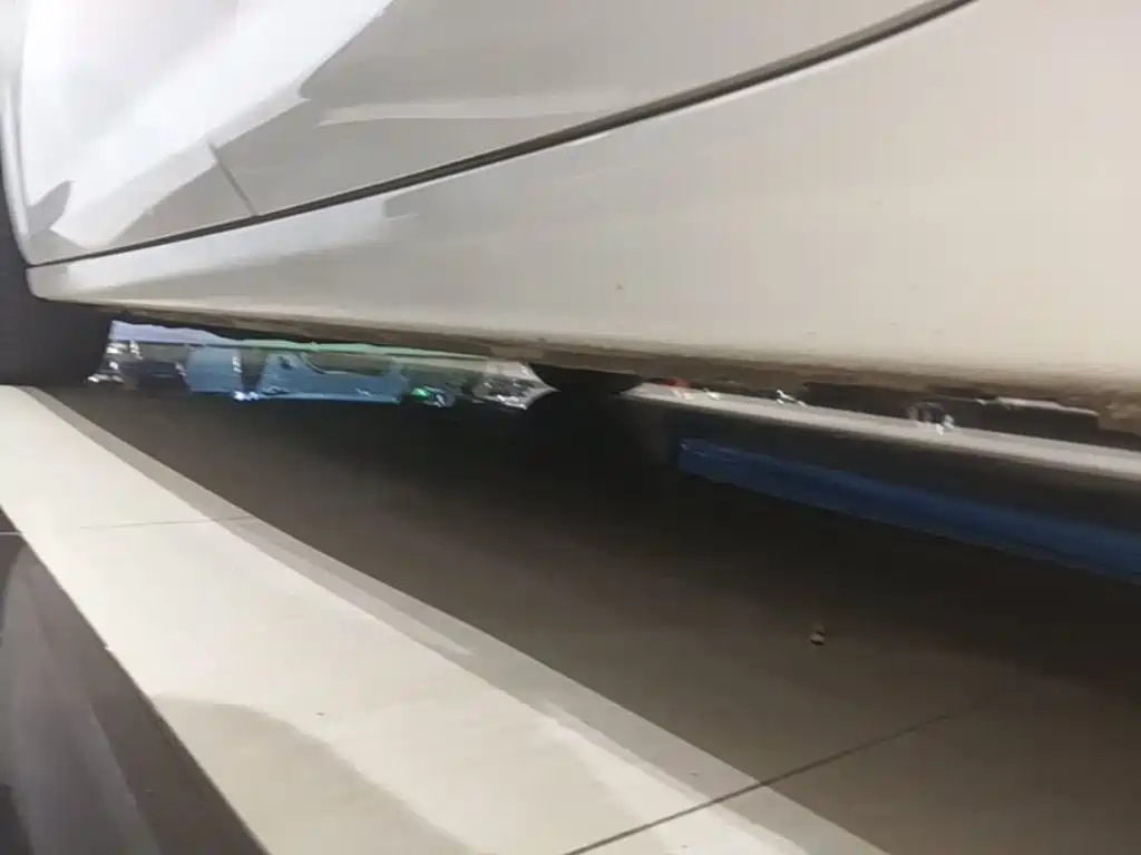 Chevrolet Cruze 2017 2018 320 Automatic Pioneer Sunroof Edition