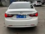 Фото 6 - Hyundai Sonata