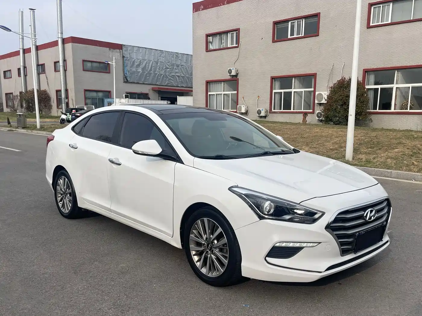 HYUNDAI NAME PICTURE