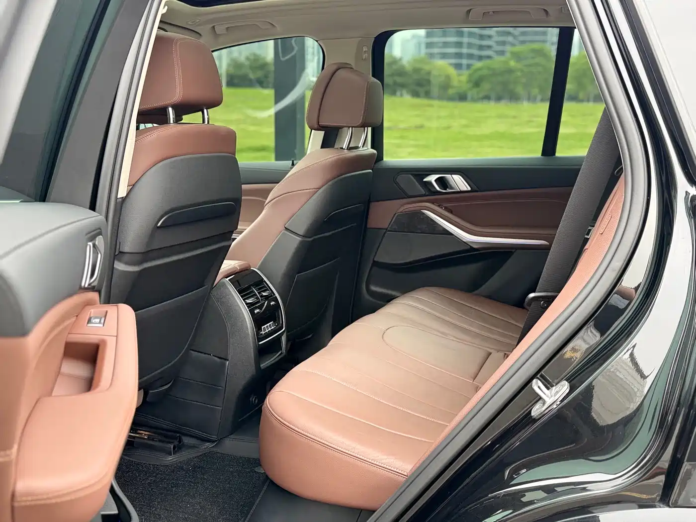 BMW X5 (Import) 2020 xDrive40i Premium M Sport Package фото 7