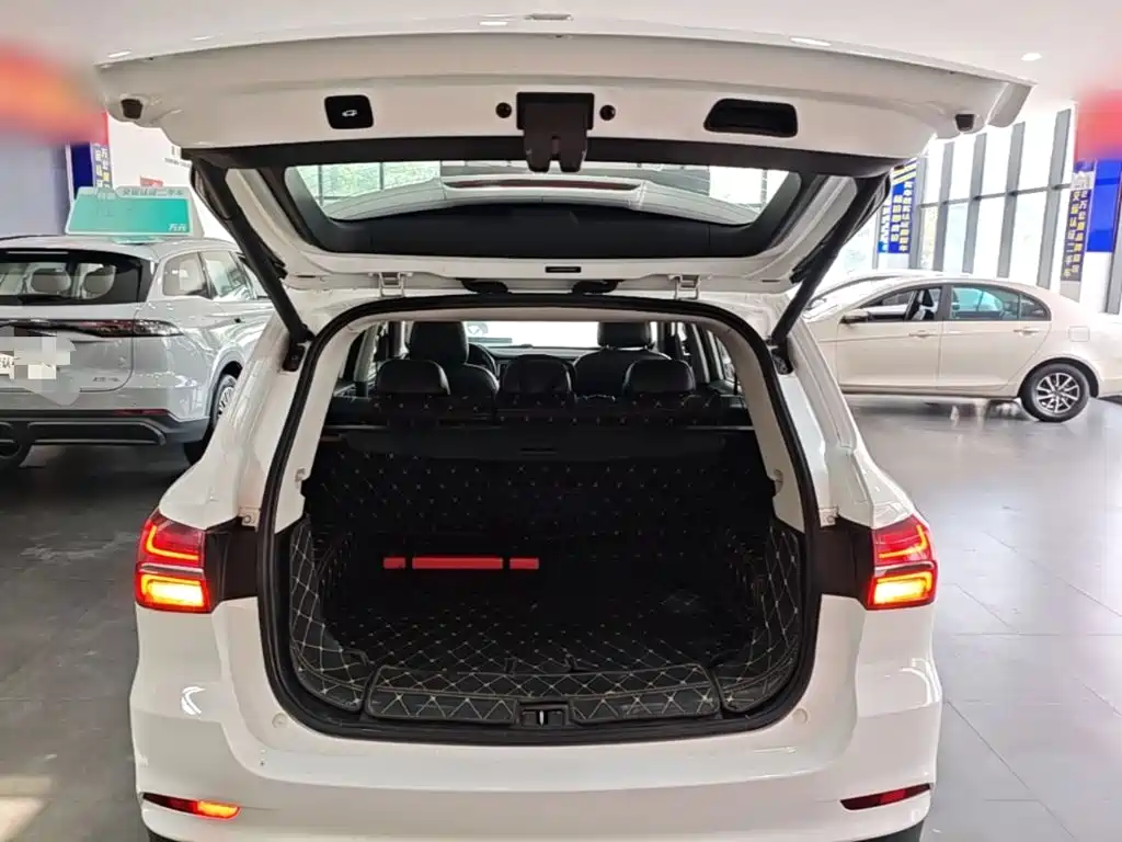 Roewe RX5 2017 2016 30T 2WD Automatic Internet Smart Edition