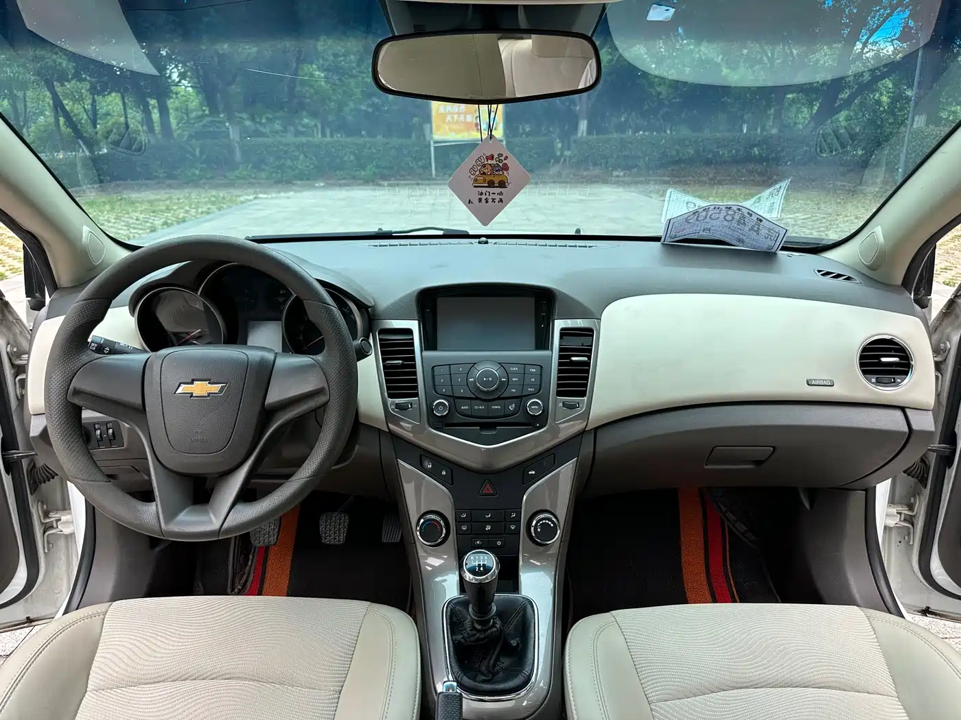 Chevrolet Cruze 2015 1.5L Classic SE MT фото 10
