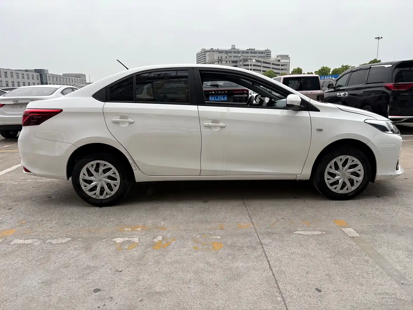 Toyota Vios 2021 1.5L CVT Chuangxing Edition фото 14