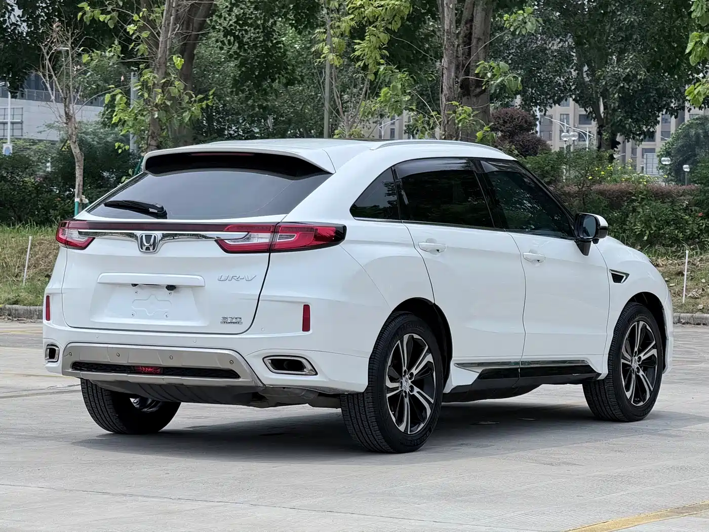 Honda UR-V 2017 2017 370TURBO 2WD Premium Edition China V