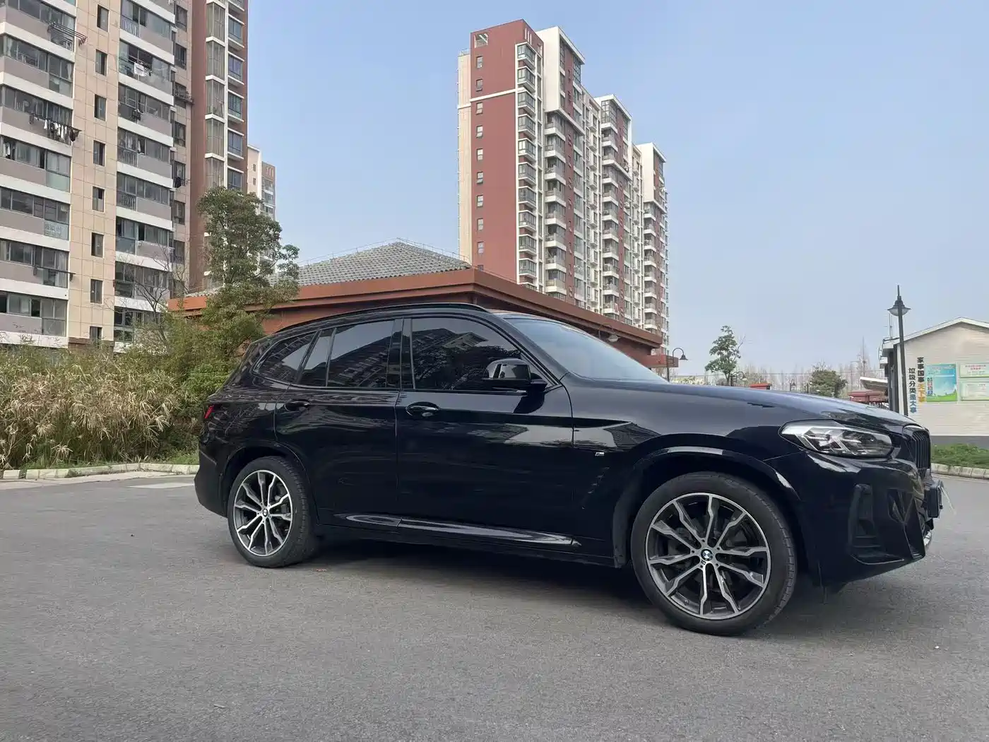 BMW X3 2022 xDrive30i Leading M Night Package фото 4