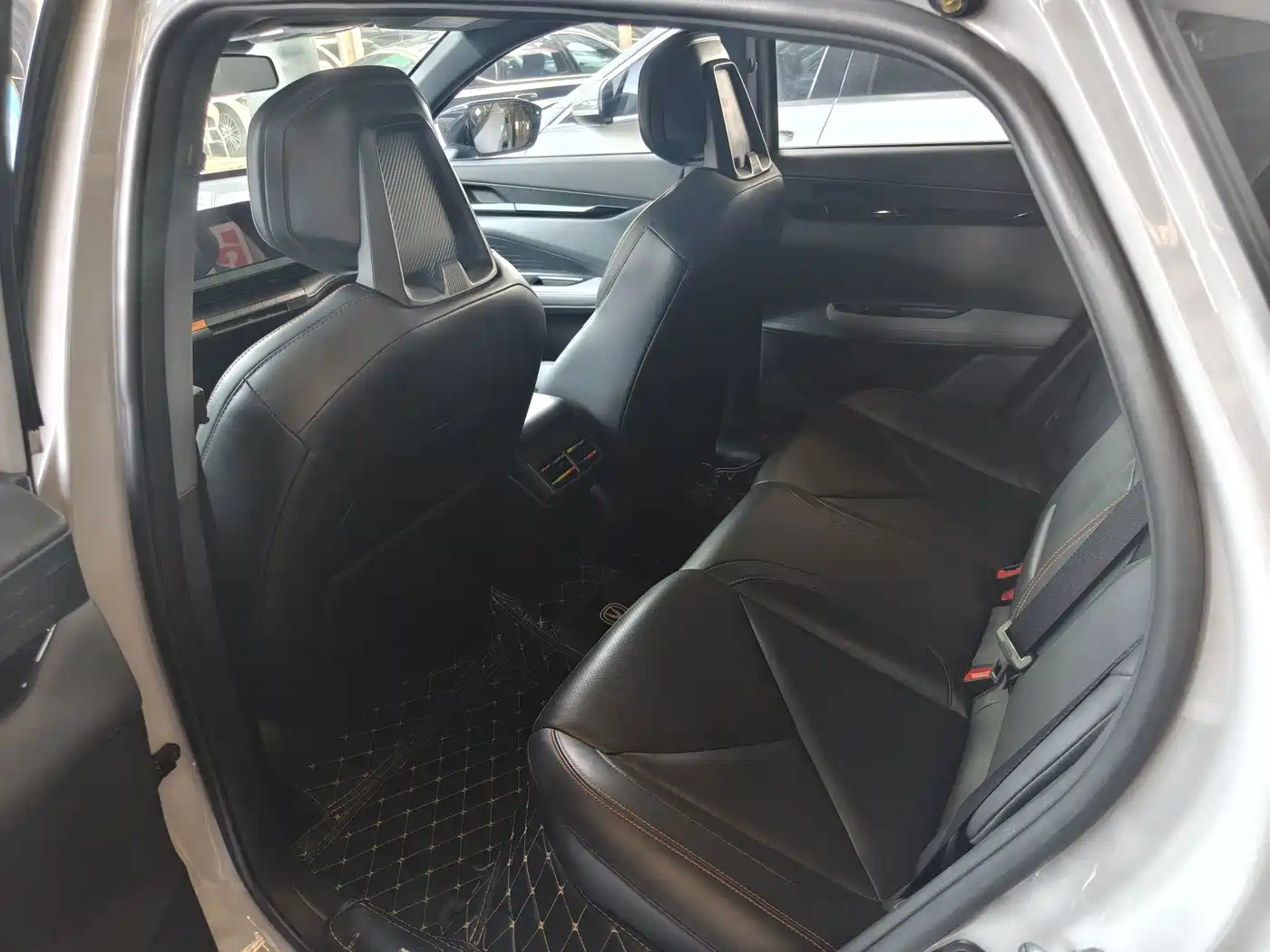 Changan UNI-V 2022 2022 1.5T Premium Model