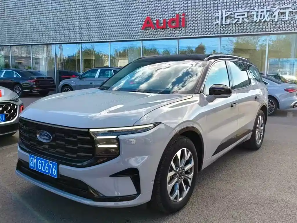 Ford Edge 2023 Edge L 2.0T EcoBoost 4WD 7-Seater Ultimate
