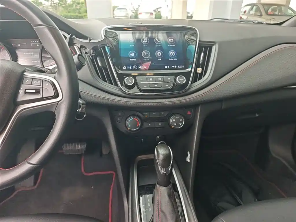 Chevrolet Monza 2020 Mild Hybrid RS 330T Automatic Smooth Edition фото 10