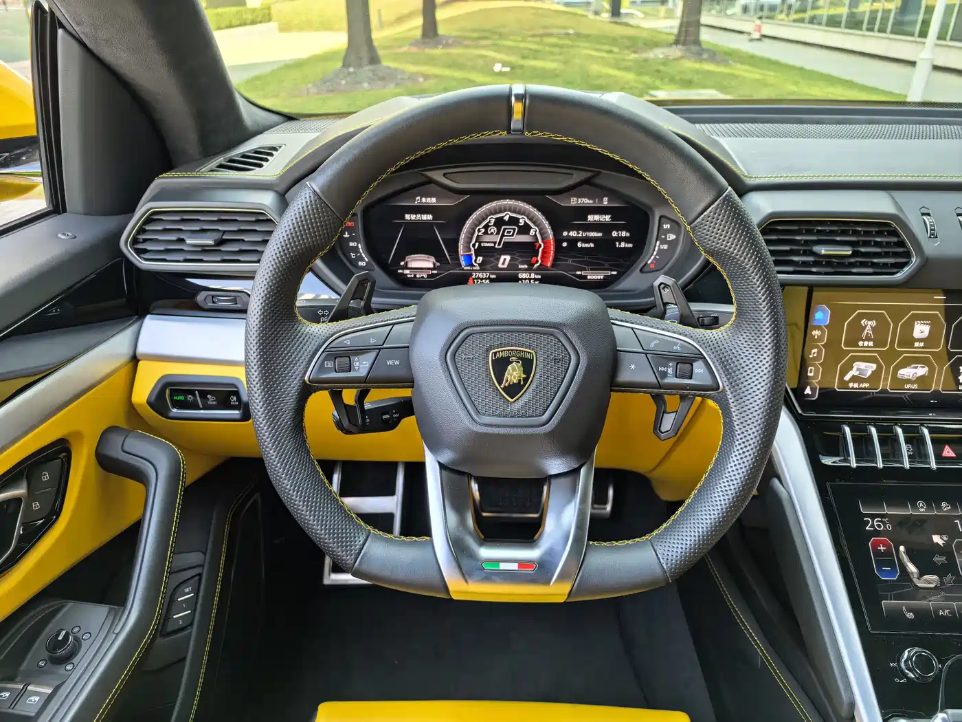 Lamborghini Urus 2021 4.0T V8 фото 21