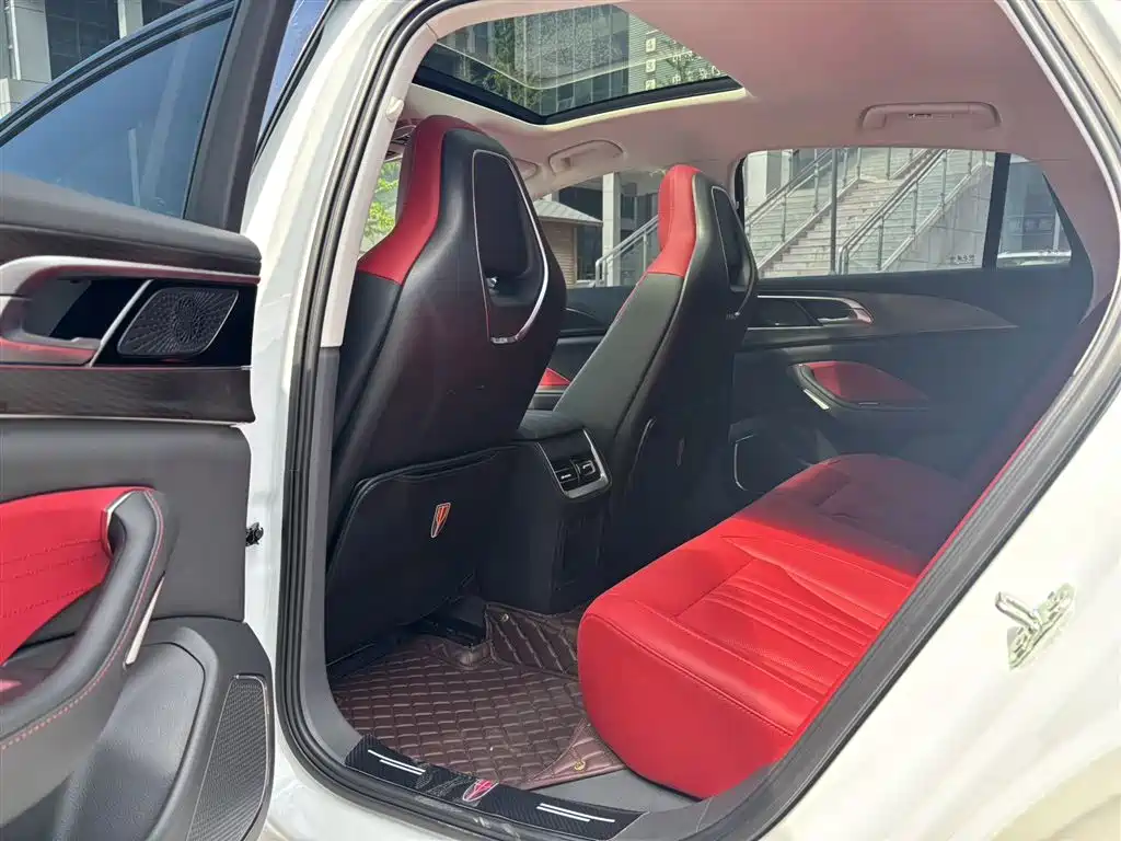 Hongqi H6 2024 Model 2.0T Elegance Edition фото 6