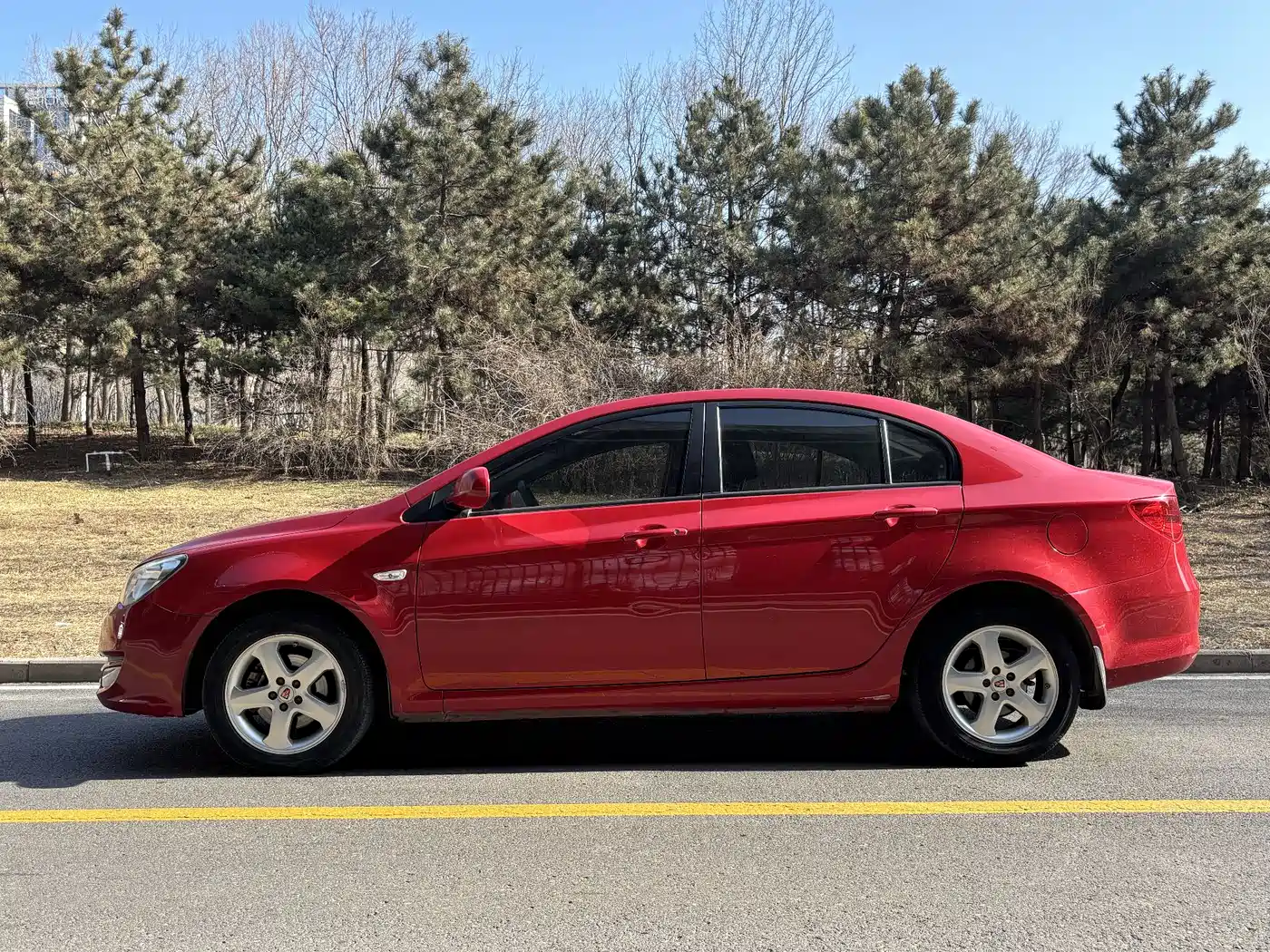 Roewe 350 2014 2013 350C 1.5L Automatic Joy Edition