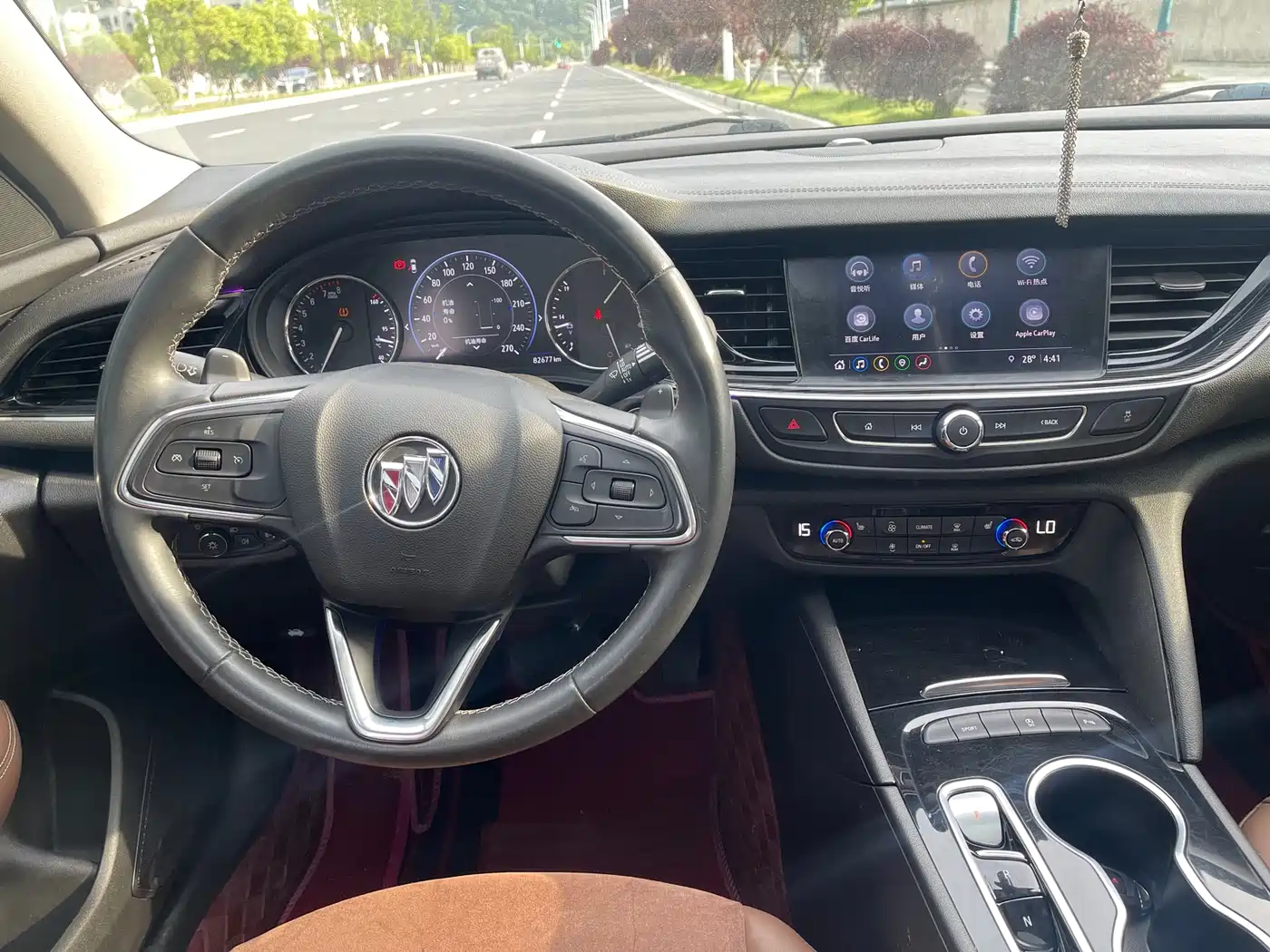 Buick Regal 2020 552T Luxury фото 11