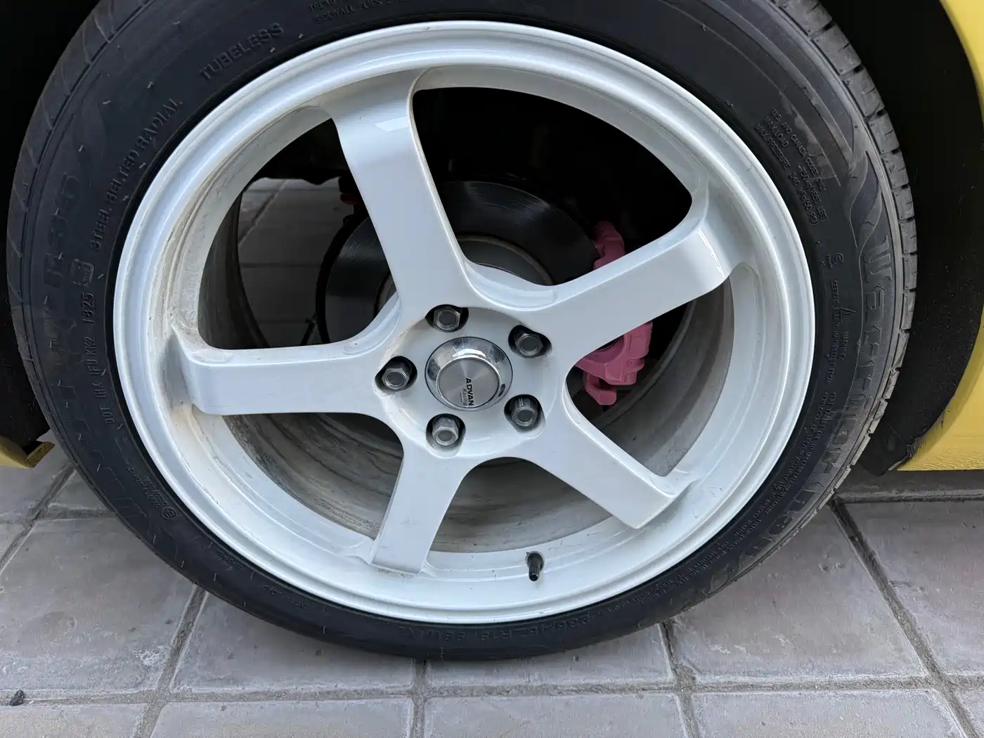 Volkswagen Beetle 2013 1.4TSI R-Line фото 9