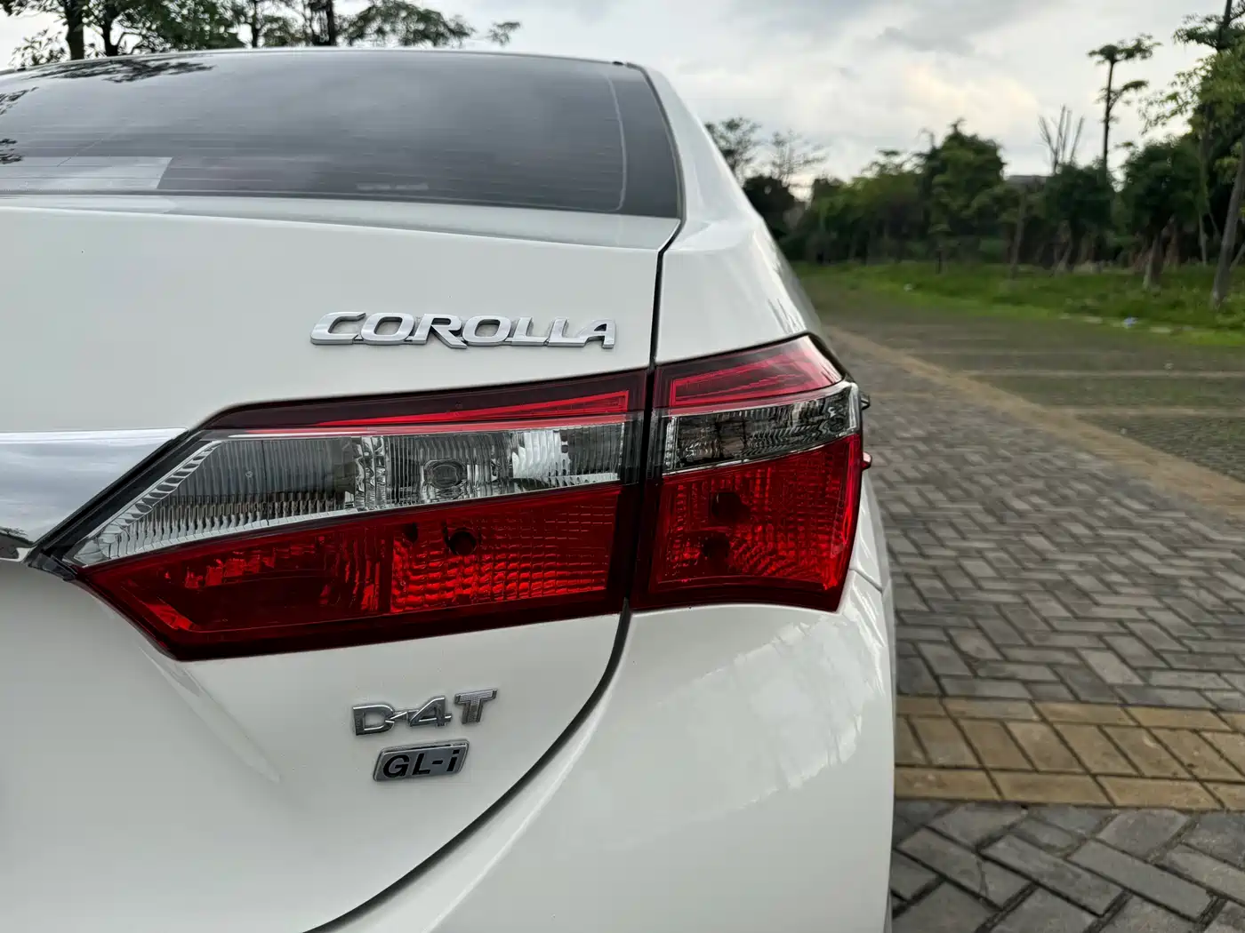 Toyota Corolla 2017 Facelift 1.2T S-CVT GL-i фото 16