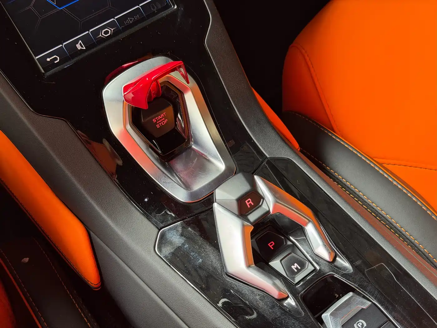 Lamborghini Huracán 2020 Huracán EVO RWD фото 15
