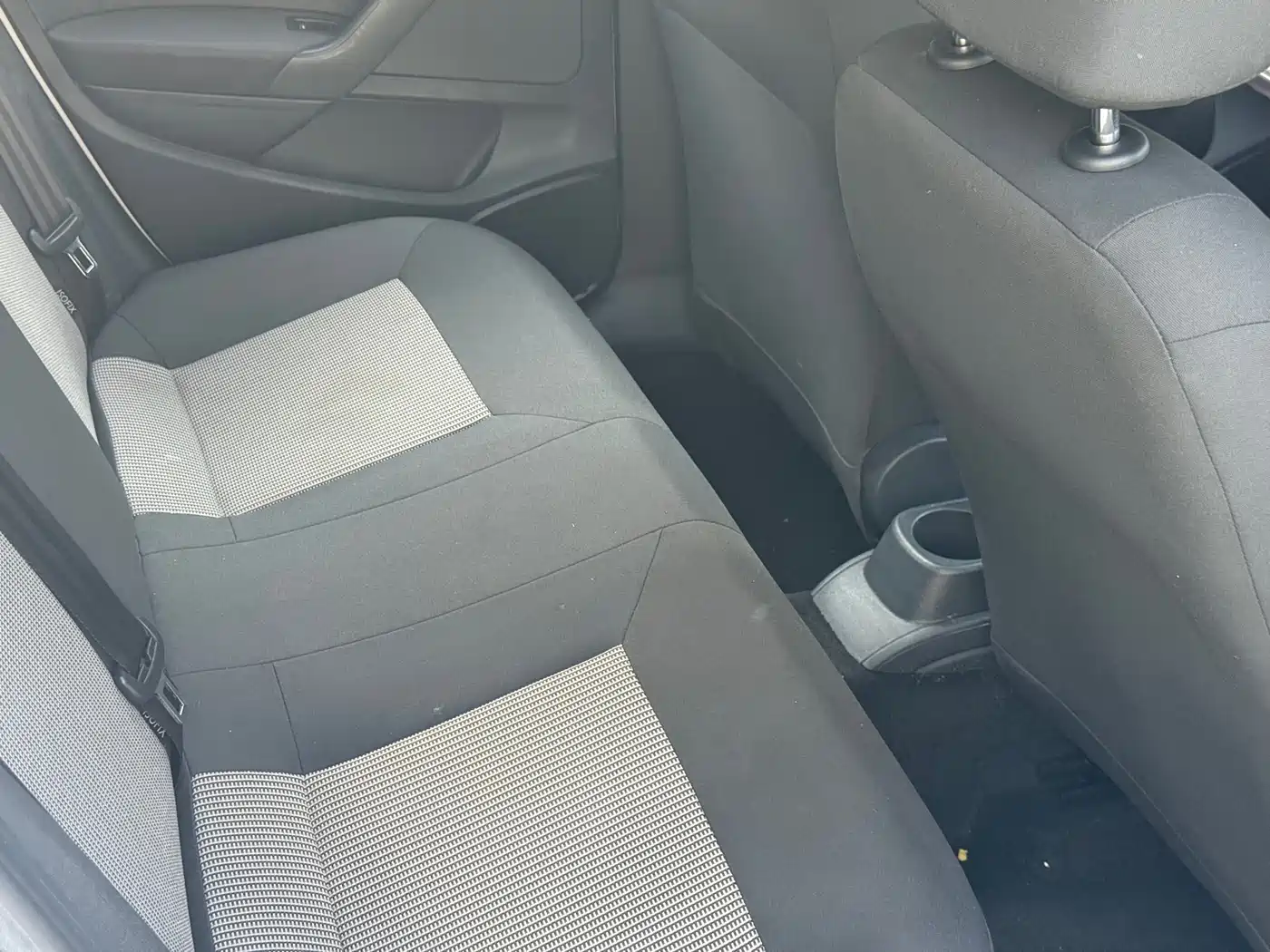 Volkswagen Polo 2018 1.5L Auto Safe Drive фото 5