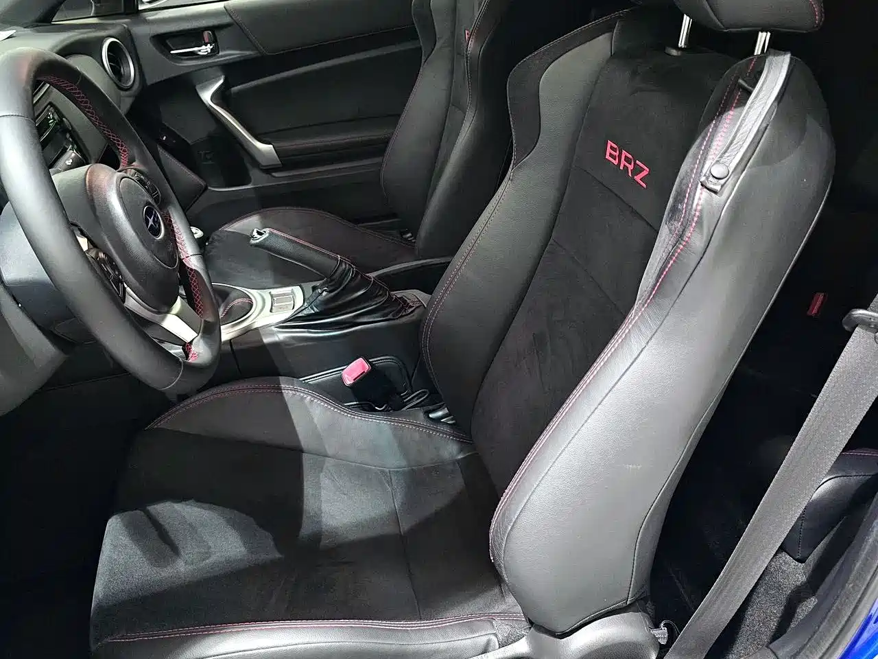Subaru BRZ 2020 2.0L Manual type-RS фото 5