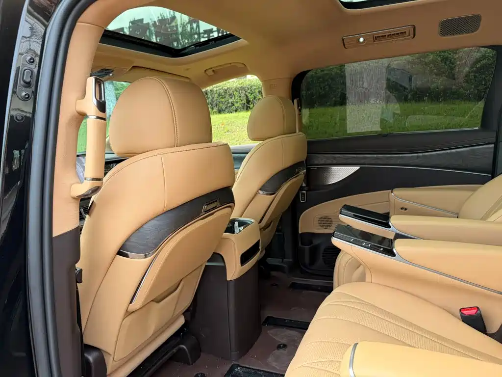 Denza D9 2026 2025 DM-i Smart Driving Edition 1020 AWD Flagship